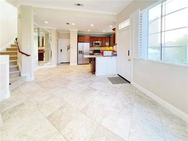 Aliso Viejo, CA 92656,4 Las Flores