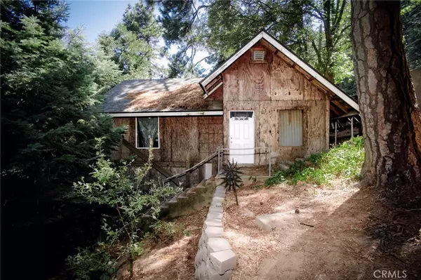 659 Virginia CT, Lake Arrowhead, CA 92352