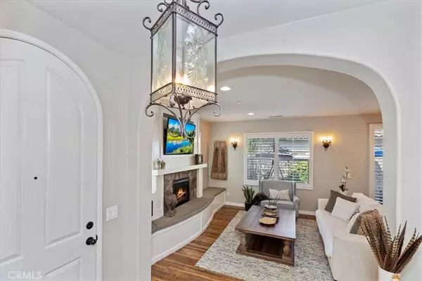 Corona, CA 92883,4332 Junction ST #104