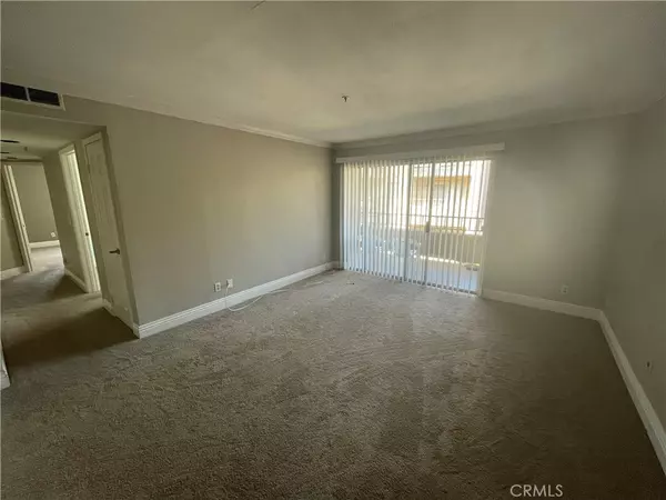 Corona, CA 92879,1020 La Terraza CIR #202