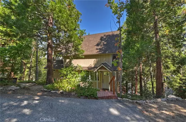 447 N Grass Valley RD, Lake Arrowhead, CA 92352