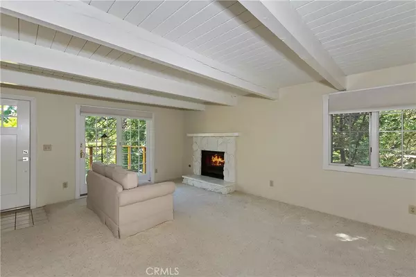 Lake Arrowhead, CA 92352,447 N Grass Valley RD