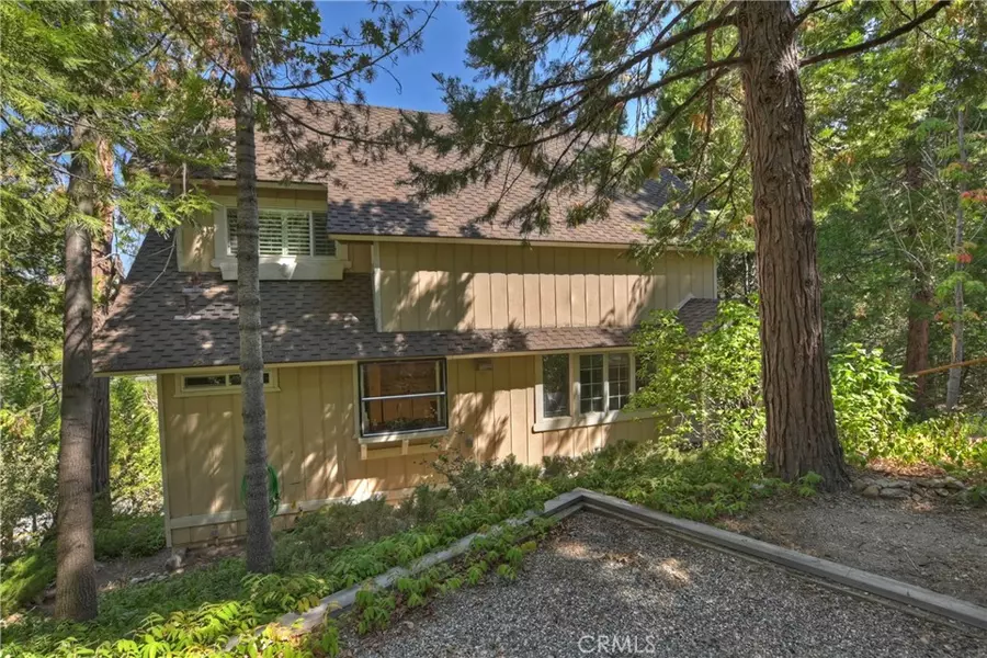 447 N Grass Valley RD, Lake Arrowhead, CA 92352