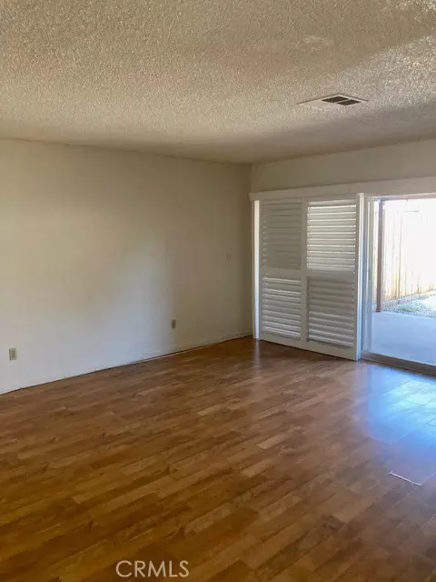 156 Tamarisk ST, Redlands, CA 92373