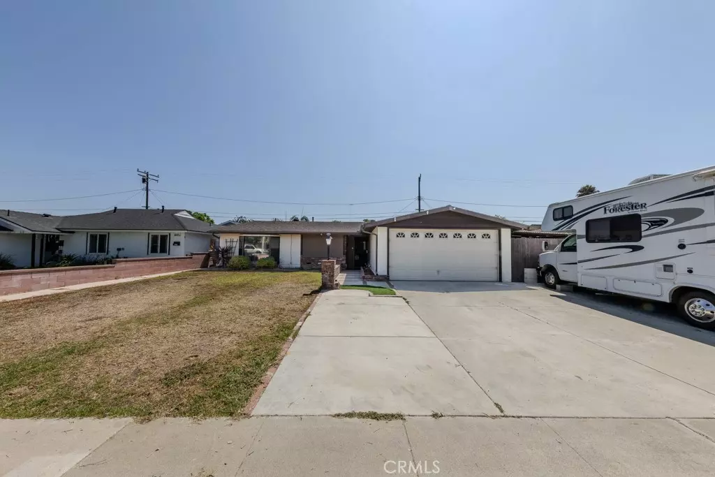 Anaheim, CA 92802,616 S Boxwood ST