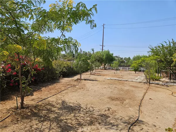 Norco, CA 92860,410 Caliente DR