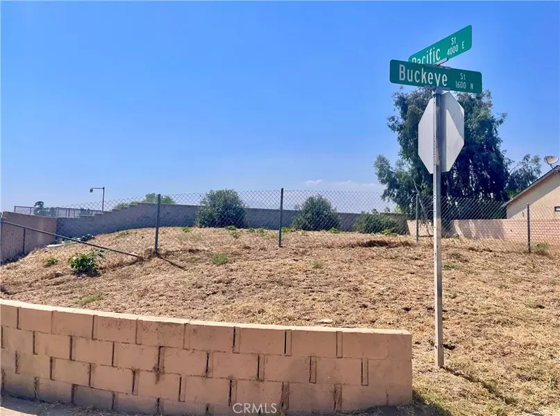 1604 Buckeye ST, Highland, CA 92346