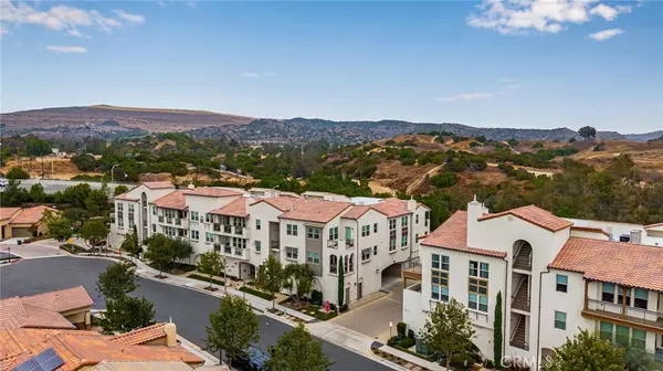 Brea, CA 92823,220 Buena Vida DR #301