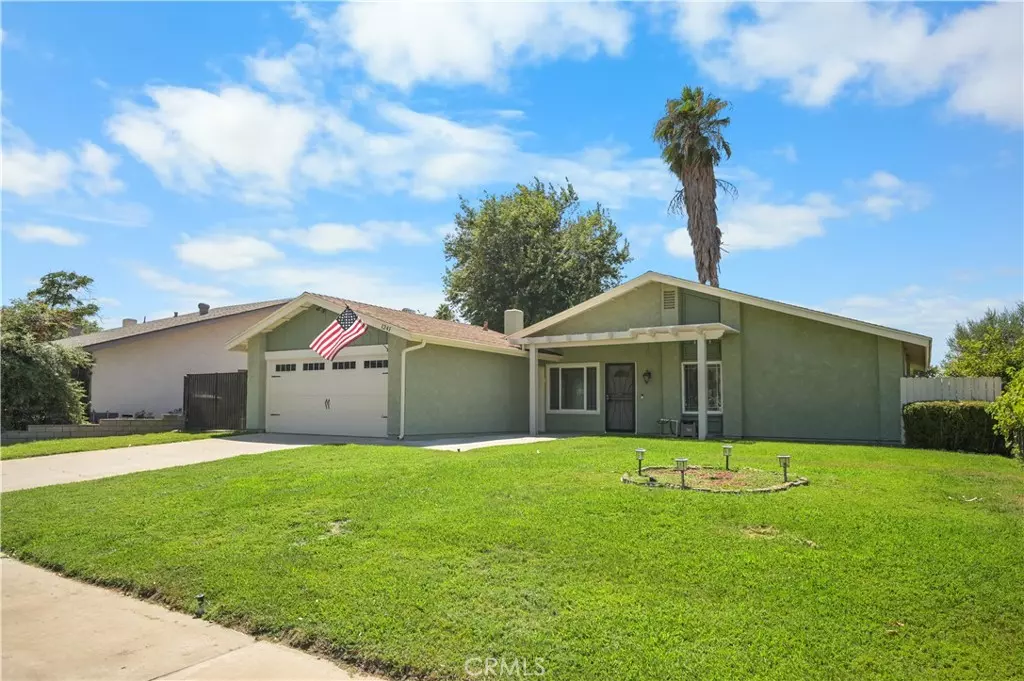 Redlands, CA 92374,1241 Prado ST