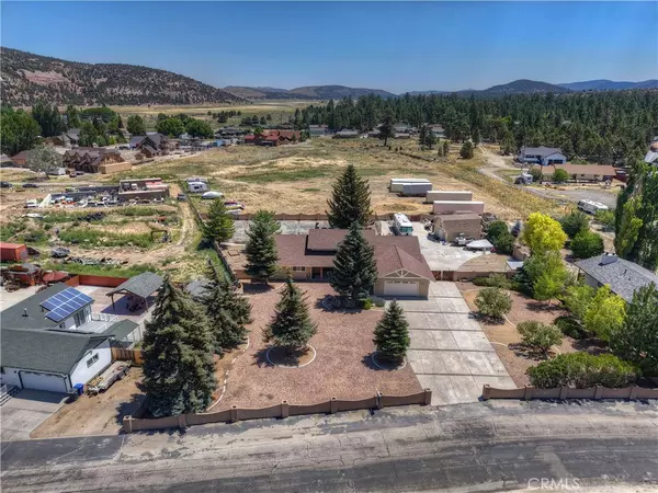 Big Bear City, CA 92314,908 Mount Doble DR