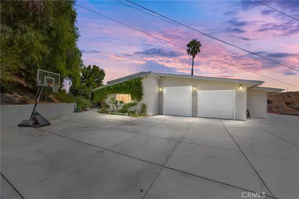 11661 Anderson, Loma Linda, CA 92324