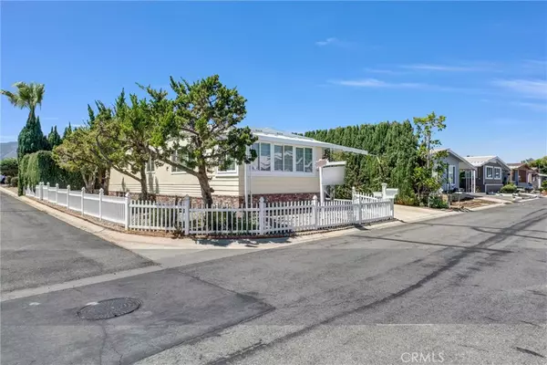 Corona, CA 92882,1438 Shadowglen WAY