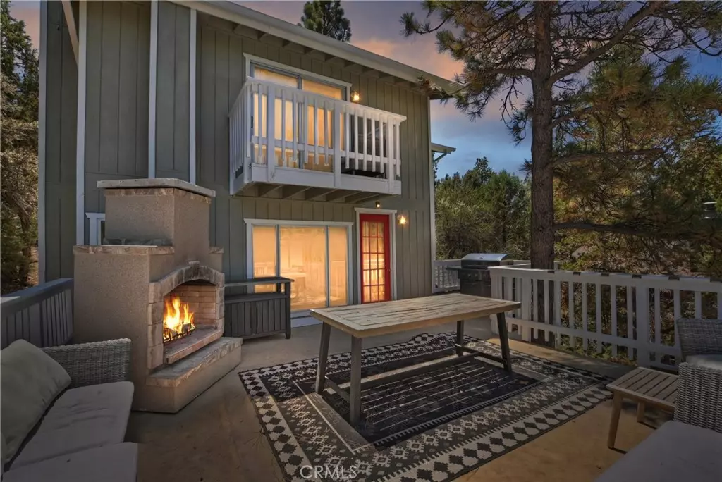 Big Bear City, CA 92314,716 Barrett