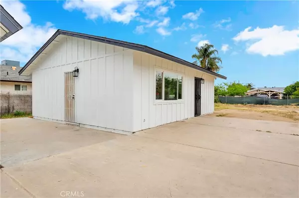 Riverside, CA 92504,7307 Diamond ST