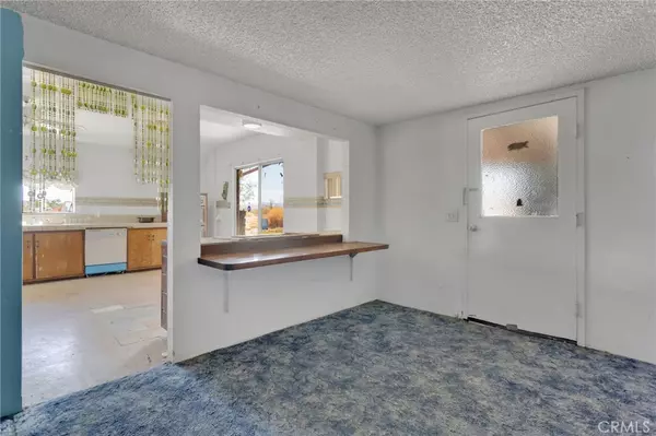 Lucerne Valley, CA 92356,37531 E End RD