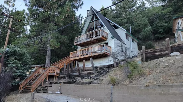 1933 Willow DR, Running Springs, CA 92382