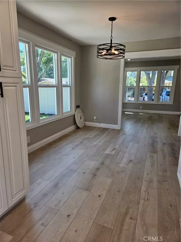 Riverside, CA 92501,4237 4th ST