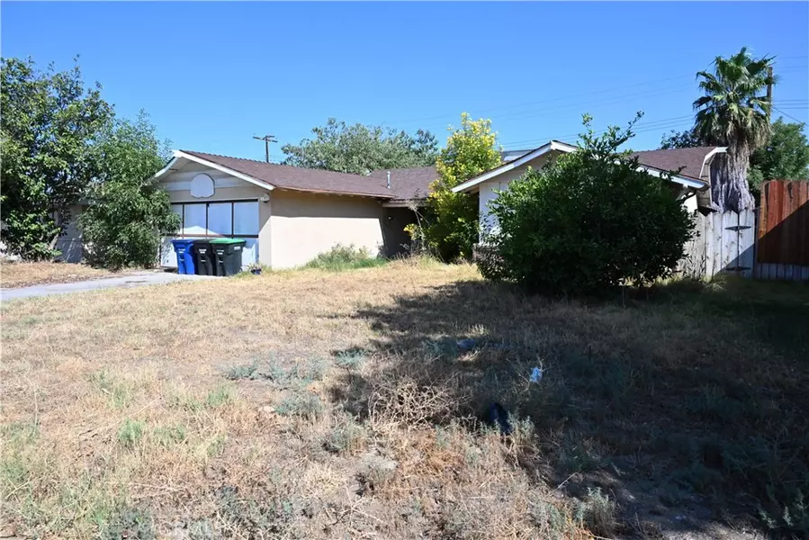 25556 Lomas Verdes ST, Loma Linda, CA 92354
