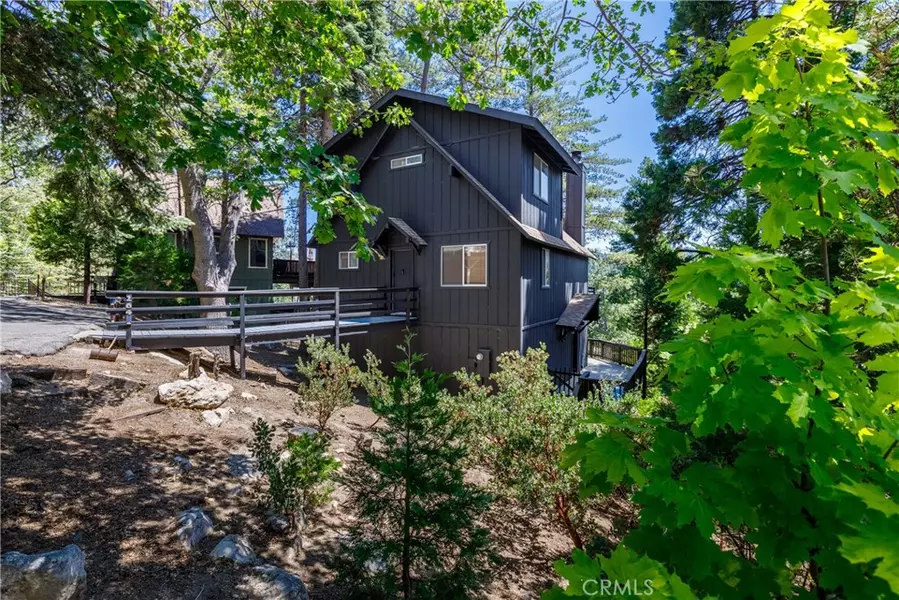 164 Birchwood DR, Lake Arrowhead, CA 92352