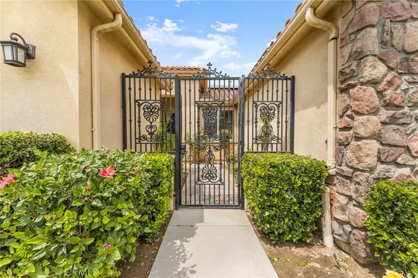 San Bernardino, CA 92407,6792 N Ofelia DR