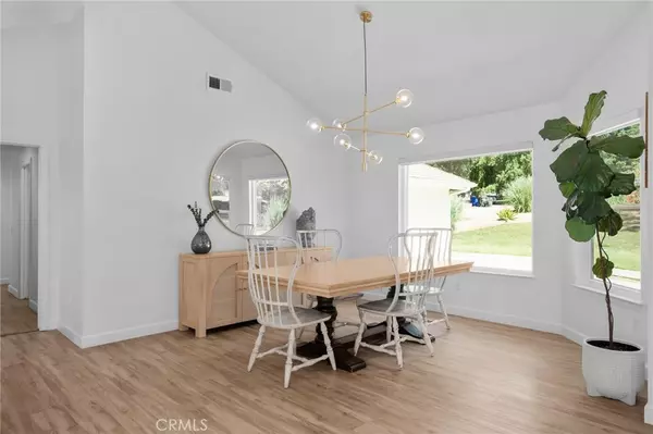 Yucaipa, CA 92399,13288 Oak Crest DR