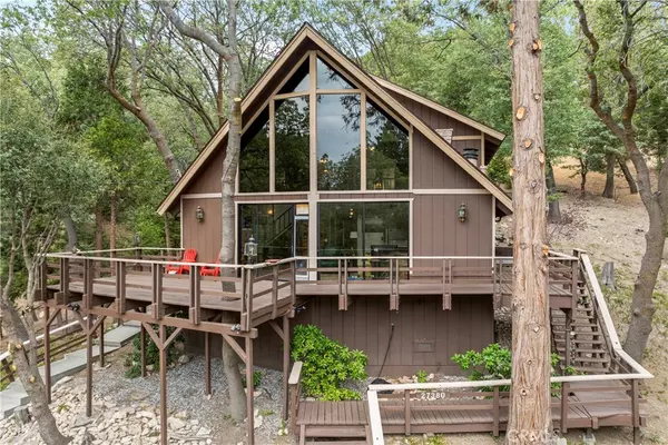 Lake Arrowhead, CA 92352,27380 Alpen DR