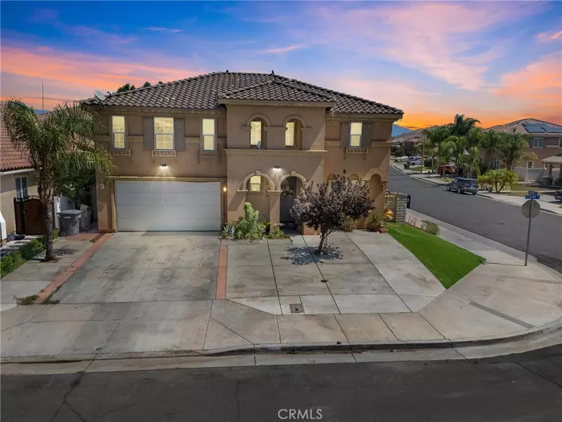 3061 Clapper ST, Perris, CA 92571