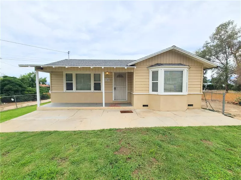 1349 Fairview LN, Mentone, CA 92359