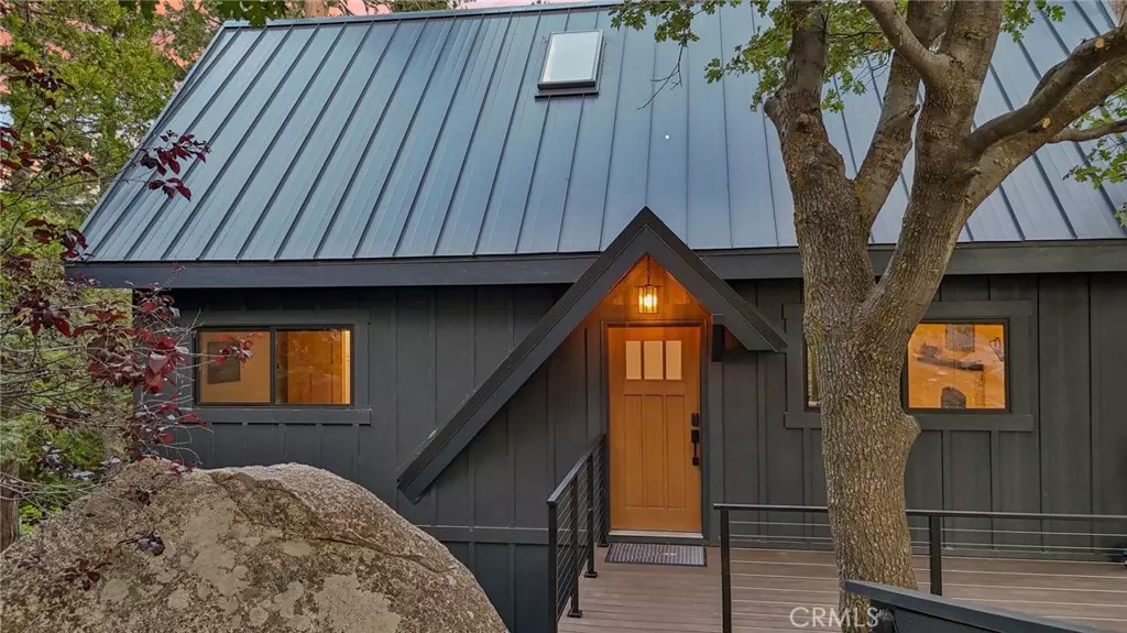 Lake Arrowhead, CA 92352,27522 Cedarwood DR