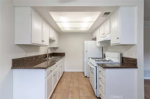 Colton, CA 92324,1251 S Meadow LN #145