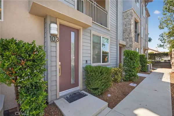 Corona, CA 92878,893 Tangelo WAY #103