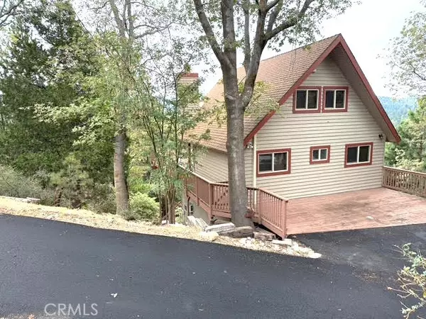 Lake Arrowhead, CA 92317,114 Old Toll RD