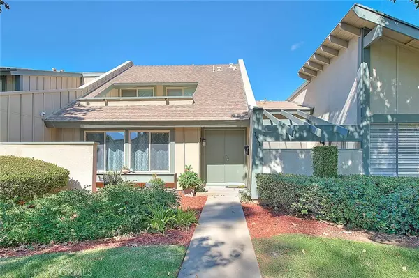 1361 Camelot DR, Corona, CA 92882