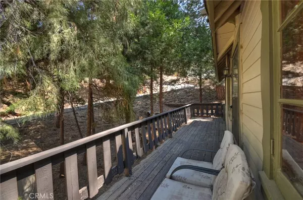 Crestline, CA 92325,24897 Basel DR