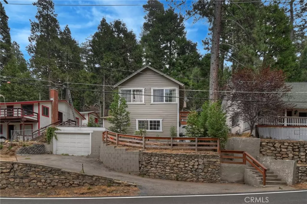 Crestline, CA 92325,23497 Lake Dr