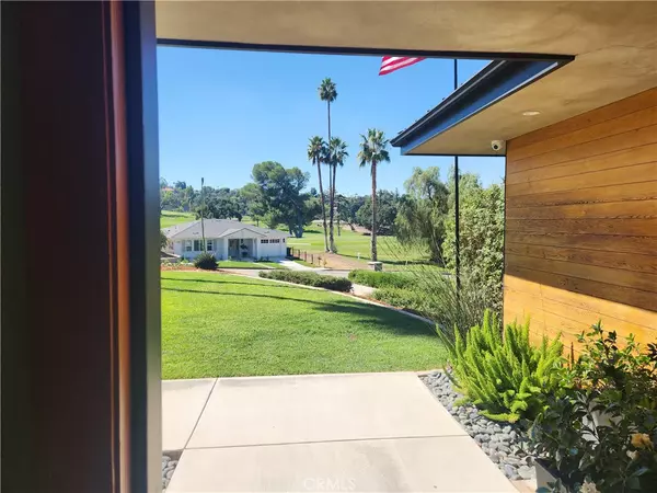 Redlands, CA 92373,507 E Mariposa DR