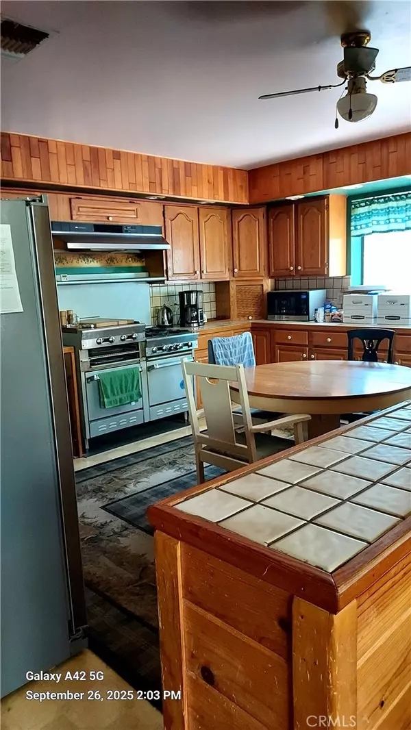 Forest Falls, CA 92399,41045 VALLEY OF THE FALLS DR