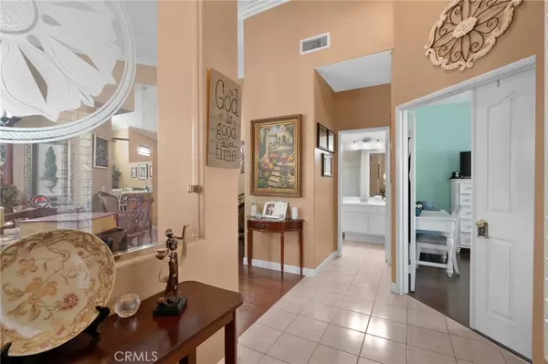 Rancho Cucamonga, CA 91730,9403 Old Post