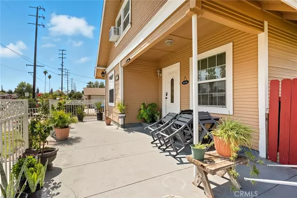 Redlands, CA 92374,1119 Church ST