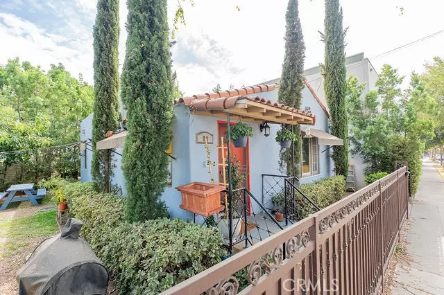 84 100 N Vinedo, Pasadena, CA 91107
