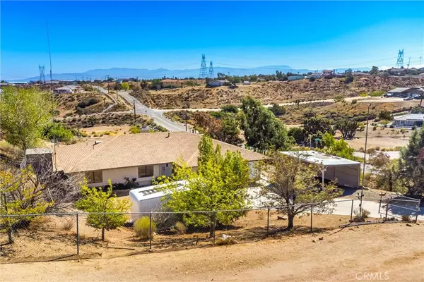 Oak Hills, CA 92344,8121 Anaconda AVE