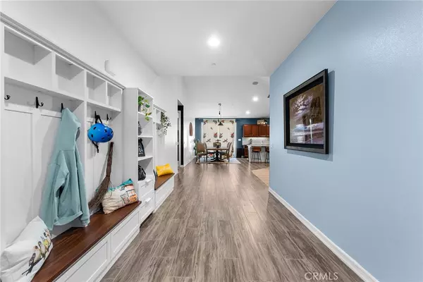 Yucaipa, CA 92399,12968 Scenic View CT