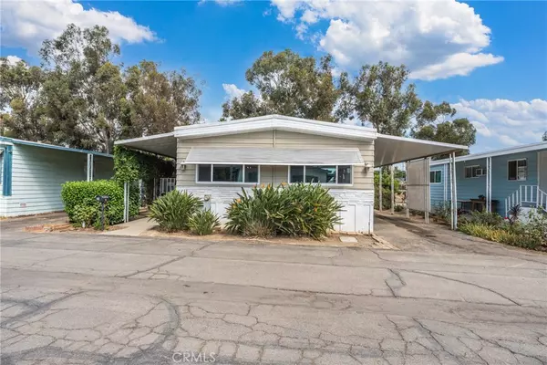 8787 Locust AVE #82, Fontana, CA 92335