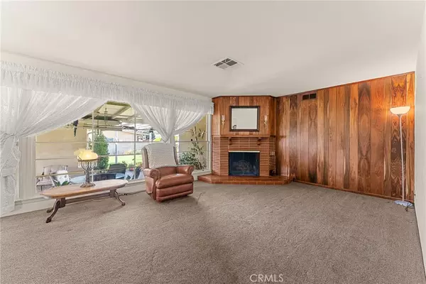 San Bernardino, CA 92404,3306 Belle ST