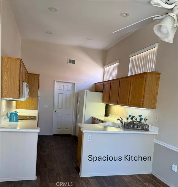 San Jacinto, CA 92583,829 Rubi Ct