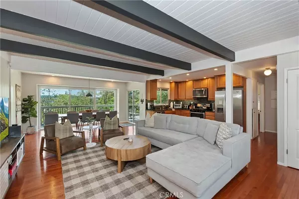 Lake Arrowhead, CA 92352,394 Emerald DR