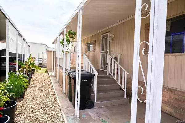 Anaheim, CA 92801,22 Magnolia Via