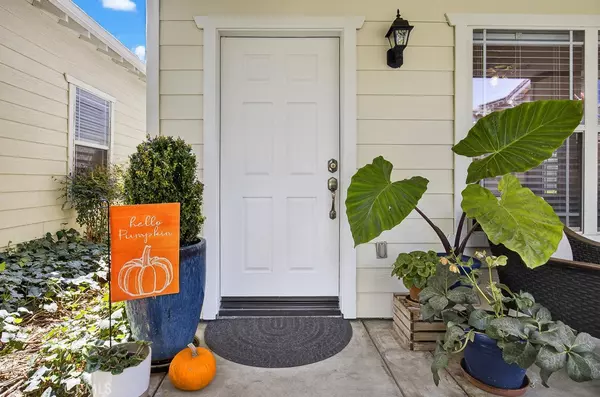 Redlands, CA 92373,51 Orangewood