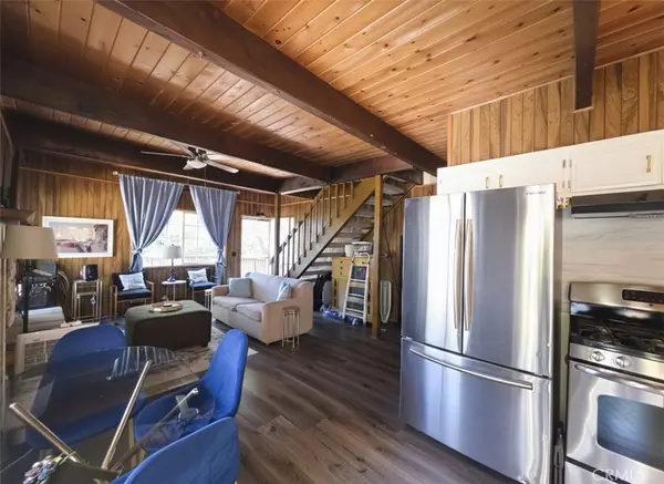 Rimforest, CA 92378,1226 Bridal Path