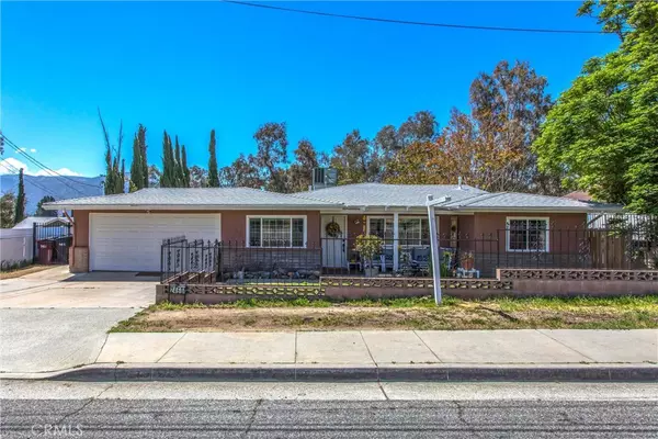 Banning, CA 92220,2460 W Wilson